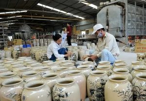 Thách thức làm gốm