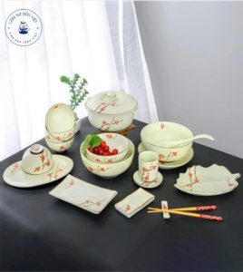 Bộ đồ ăn hồn việt