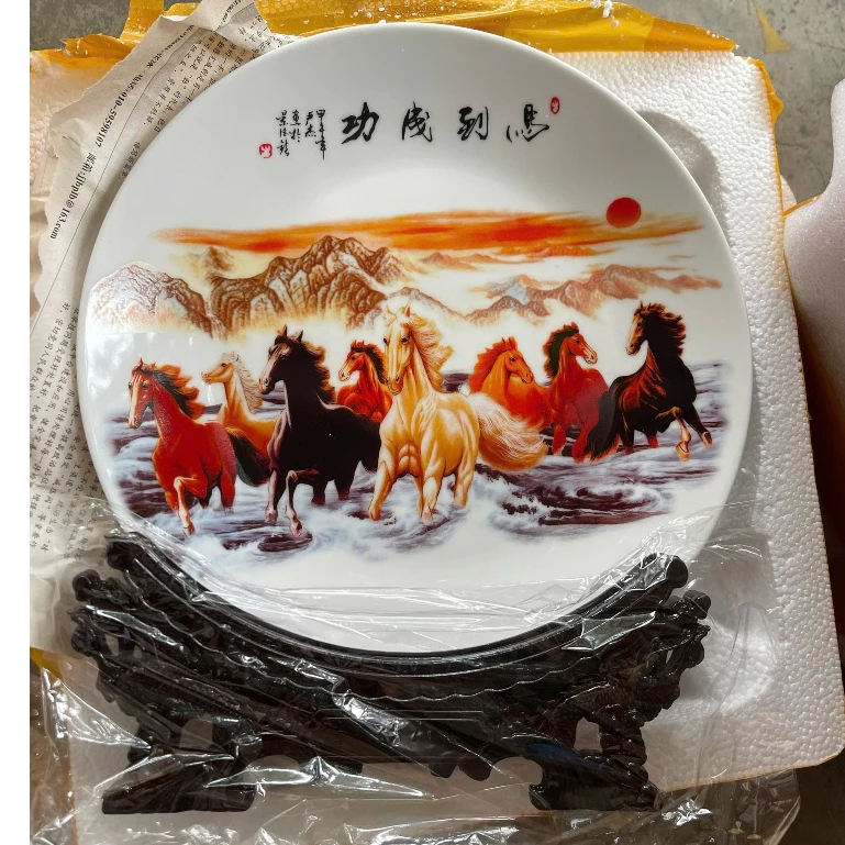 Đĩa gốm sứ phong thủy