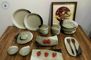 Bộ bát đĩa men hỏa biến ba màu